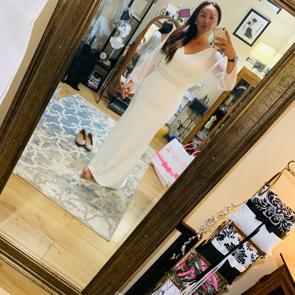 Simple wedding dress - Picture 8 of 9